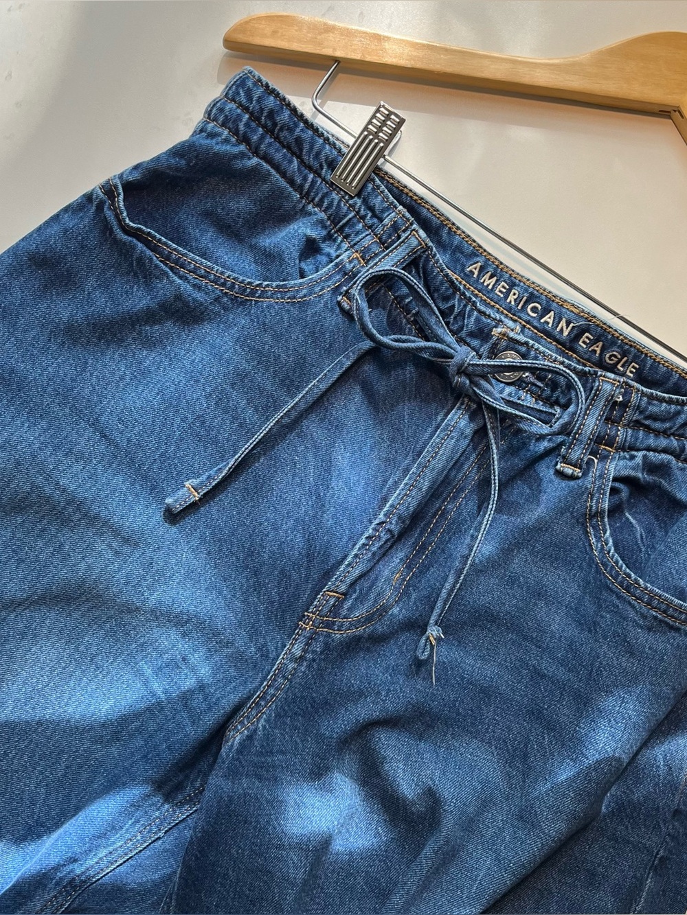 American Eagle Dark Wash Wide Leg Tie Jeans size 6 SHORT
